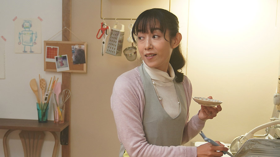 のん 脚本・監督・主演 映画「Ribbon」キャスト解禁第二弾! いつかの父・母 に菅原大吉・春木みさよ、妹に小野花梨 女優のん 公式サイト